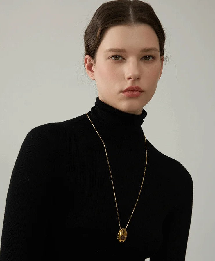 Reflection - Long Oval Necklace Gold / Silver