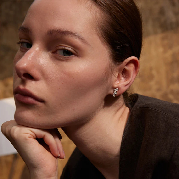 Nova Glow - Stud Wings Earrings with Crystals